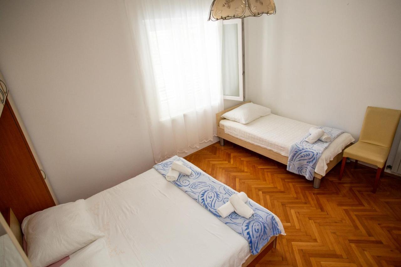 Apartment Katarina Novalja Bagian luar foto